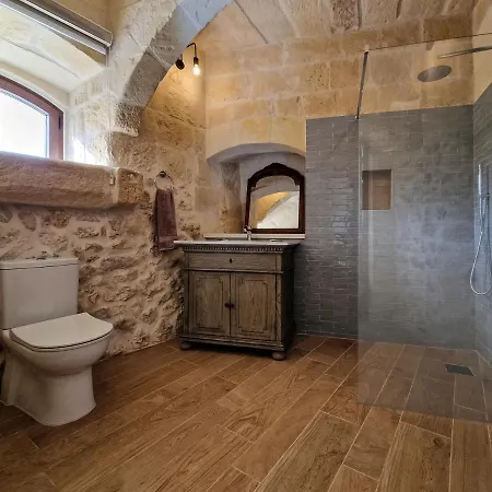 Luxury Surrounded With Nature & Farm Animals Alpacas Etc Villa Għasri