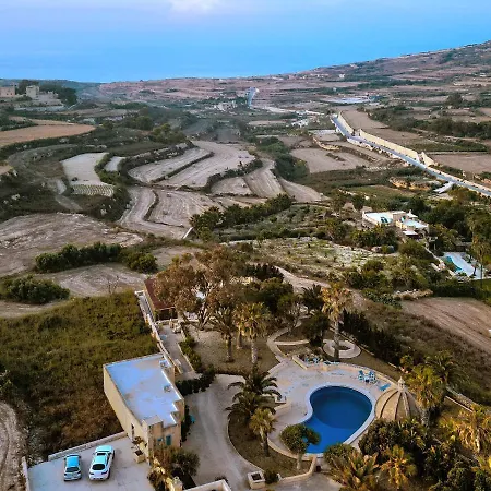 Villa Luxury Surrounded With Nature & Farm Animals Alpacas Etc Għasri