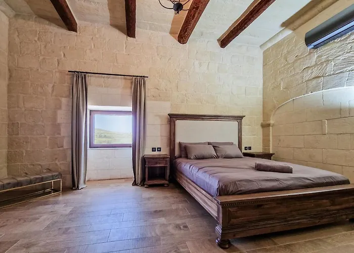 Luxury Surrounded With Nature & Farm Animals Alpacas Etc Għasri