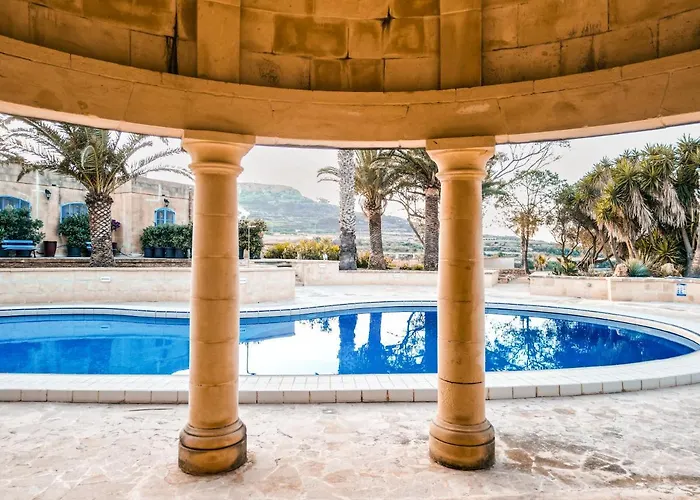 Luxury Surrounded With Nature & Farm Animals Alpacas Etc Villa