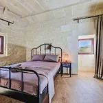 Luxury Surrounded With Nature & Farm Animals Alpacas Etc Villa