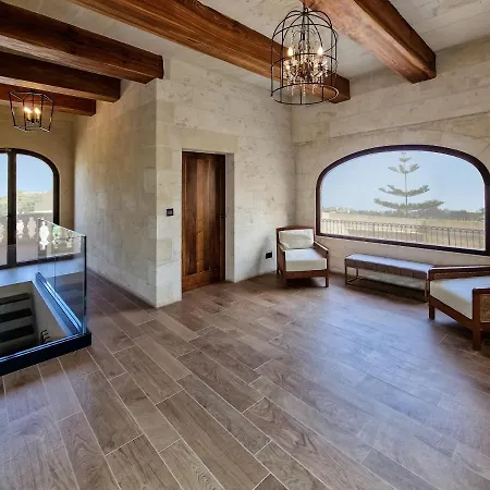 Luxury Surrounded With Nature & Farm Animals Alpacas Etc * Ghasri (Gozo)
