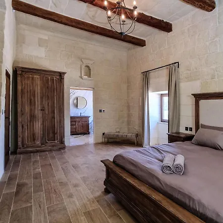 Villa Luxury Surrounded With Nature & Farm Animals Alpacas Etc