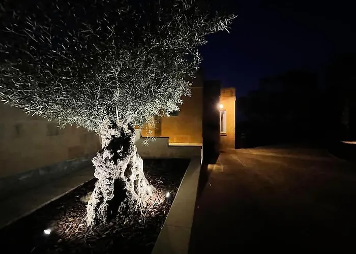 Luxury Surrounded With Nature & Farm Animals Alpacas Etc Villa *