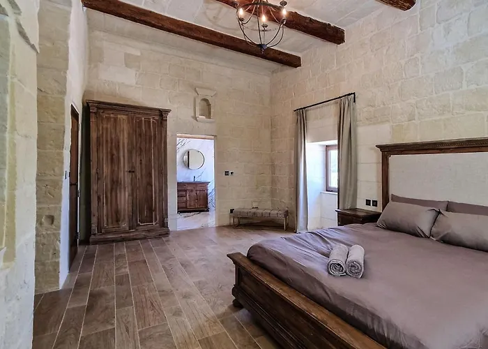 Villa Luxury Surrounded With Nature & Farm Animals Alpacas Etc