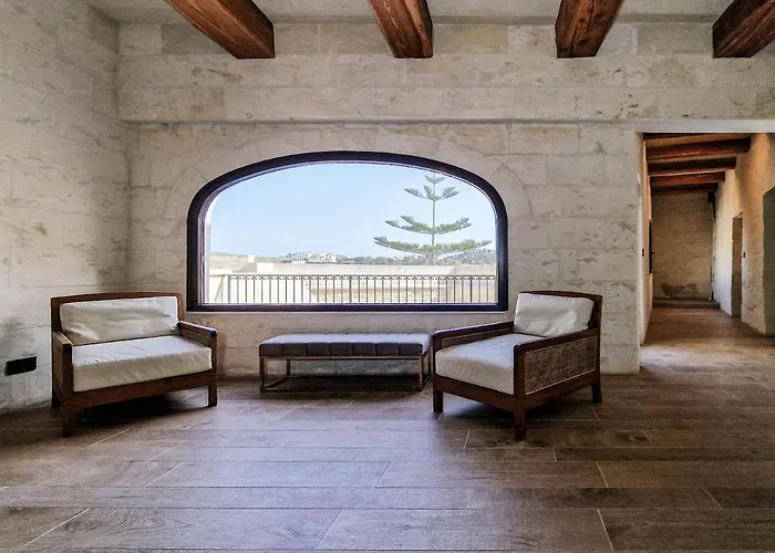 Villa Luxury Surrounded With Nature & Farm Animals Alpacas Etc *