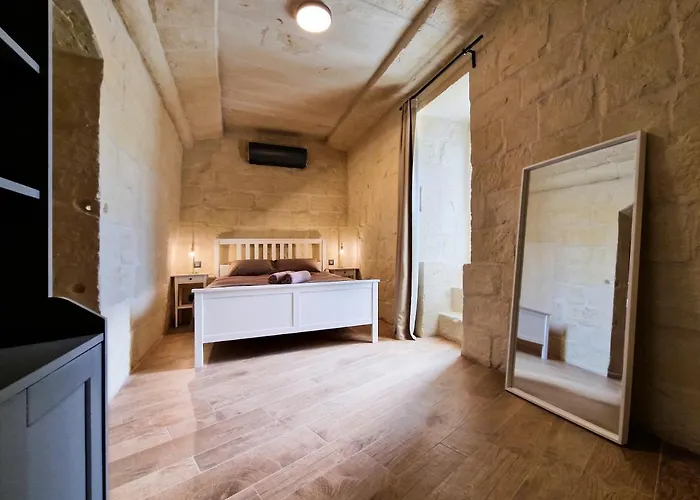 Luxury Surrounded With Nature & Farm Animals Alpacas Etc Villa Ghasri (Gozo)